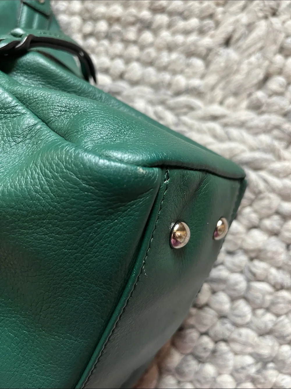 B. Makowsky emerald green “Meteopolitan Hobo)” leather purse